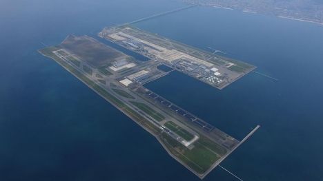 $20 billion airport located in the ocean 