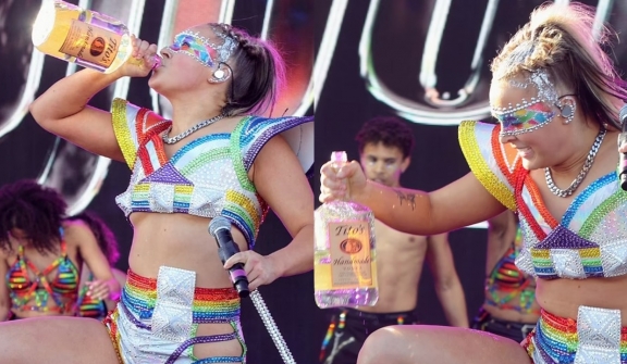 JoJo Siwa celebrates 21st birthday by drinking Tito's vodka at the LA Pride event