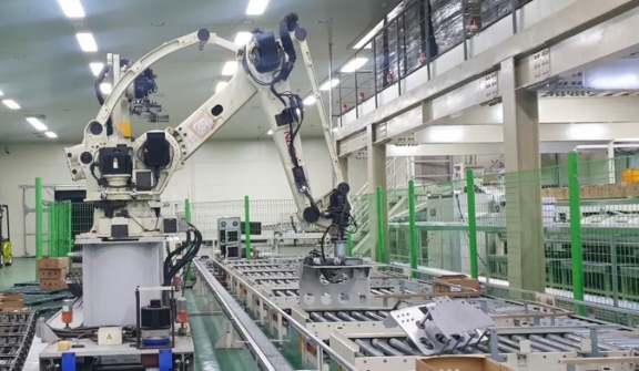 Worker was crushed by robot that mistook him for a box of vegetables