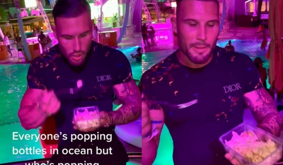 Gym-mad influencer criticized for bringing 'meal prep' to nightclub 