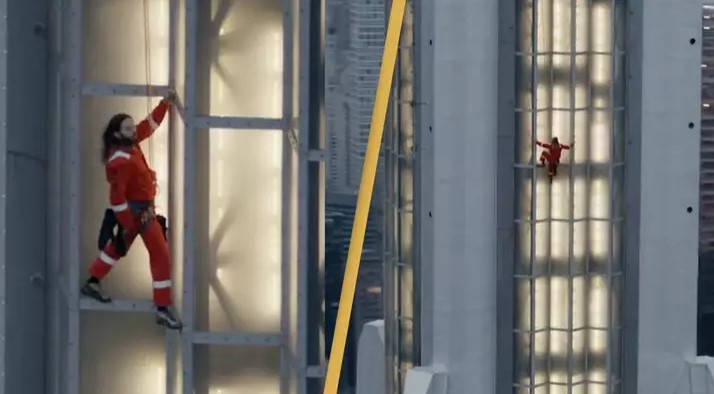 Artist Jared Leto becomes the first person to scale the Empire State Building 2