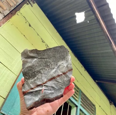 Man becomes an instant millionaire as meteorite crashes through his roof 4