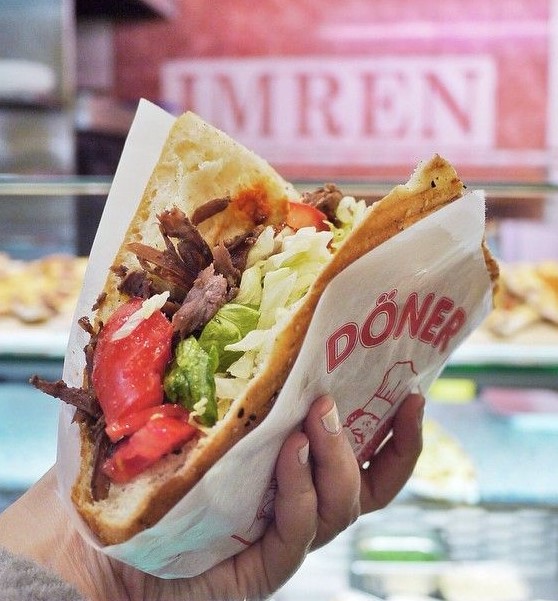 People salivate after discovering what doner kebabs are actually made of 4