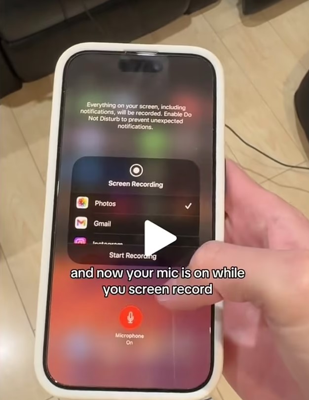 Morgan explains that the screen record app allows users to add commentary to their recordings by using the haptic touch. Image Credit: TikTok/@hitomidocameraroll