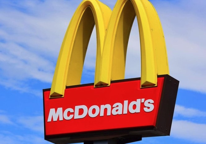 McDonald's faces backlash as Filet-O-Fish Burgers allegedly significantly decrease in size by '20%' 4