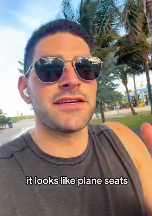 Man unexpectedly discovered airplane seats washed up on beach, generating mysterious theories about where they were from 1