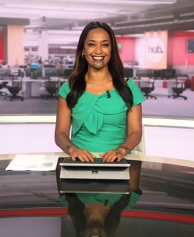 Woman became the first newsreader for primetime news with traditional chin tattoo 2