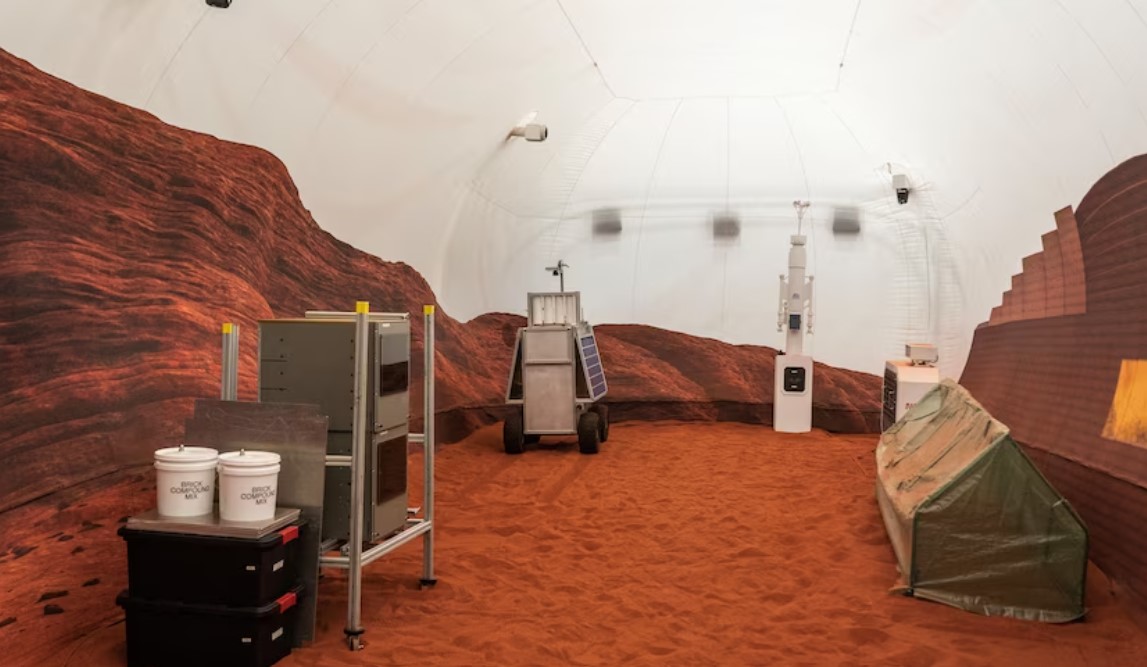 NASA crew revealed simulation of his life on Mars for one year, leaving people stunned 3
