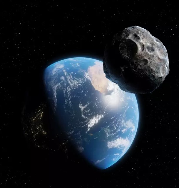 Sports-stadium-sized asteroid is crashing toward Earth leaving people concerned 2