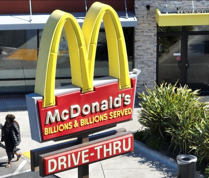 McDonald's sparks intense debate after charging customers ridiculously for sauces 4