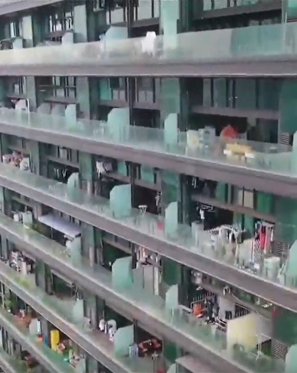 20,000 residents live isolated in 'dystopian' apartments where they never need to go outside 4