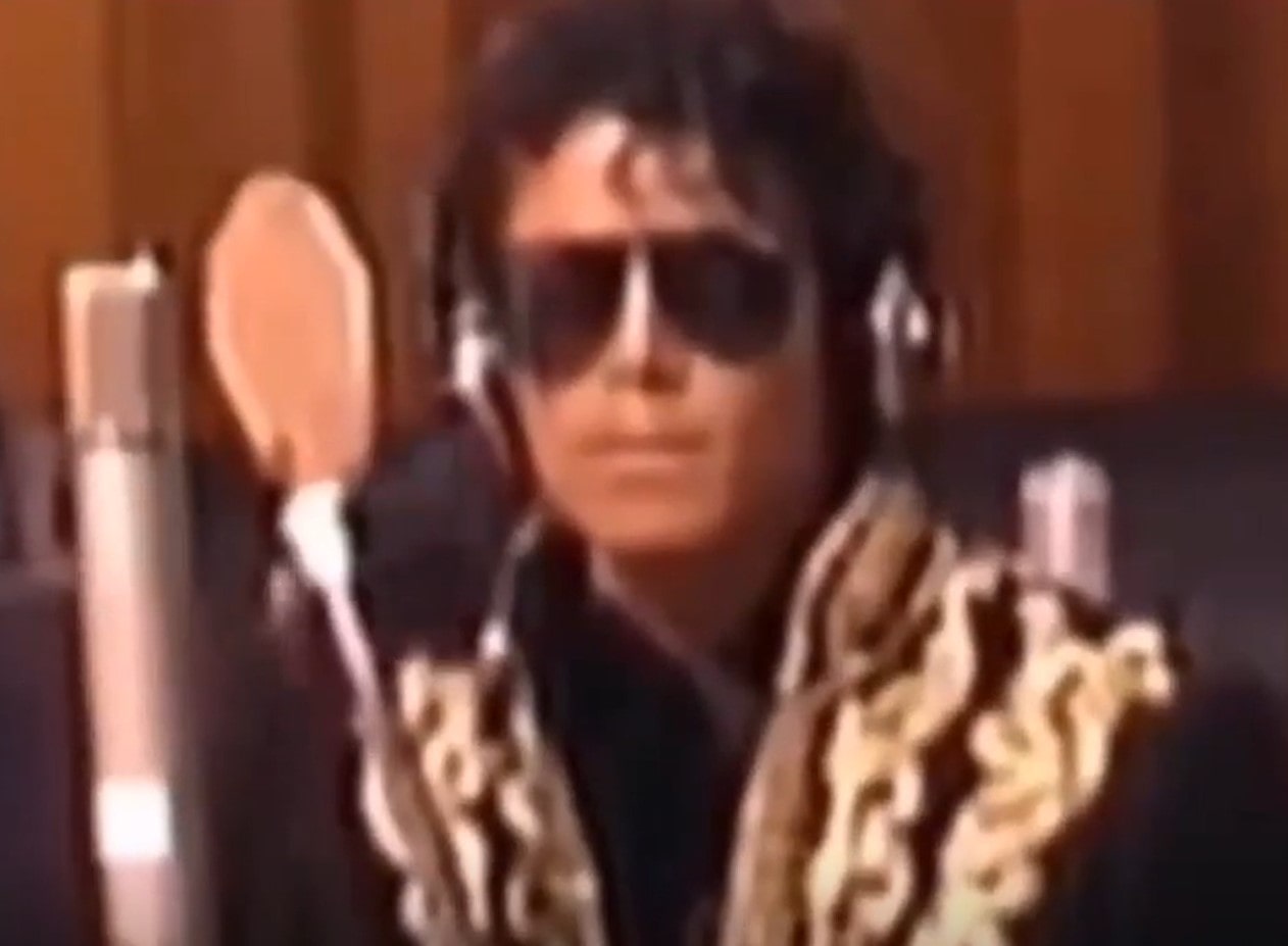People rolling with laughter at Michael Jackson’s reaction while recording of 'We Are The World’ 3