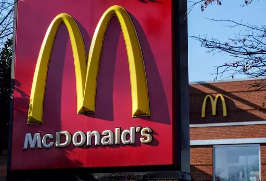 McDonald's had to remove iconic breakfast packages due to uncontrollable customer demand 4