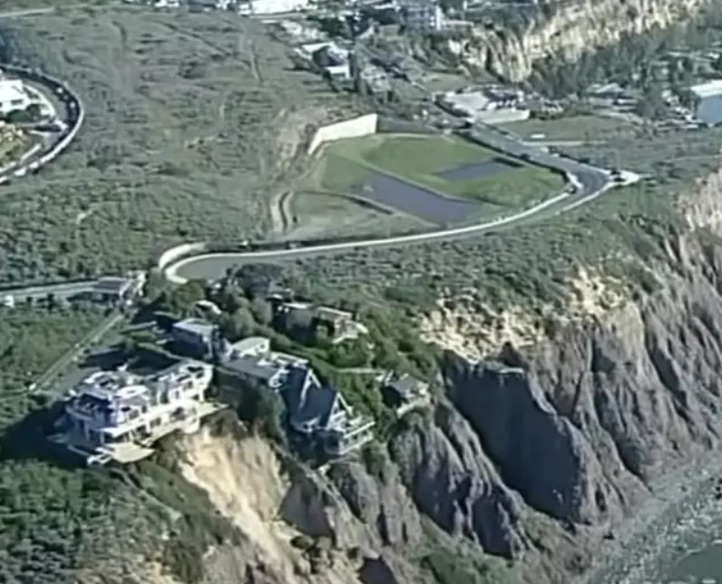 Authorities determined that the three mansions had a stable structure despite being located on the edge of a cliff. Image Credit: ABC 7