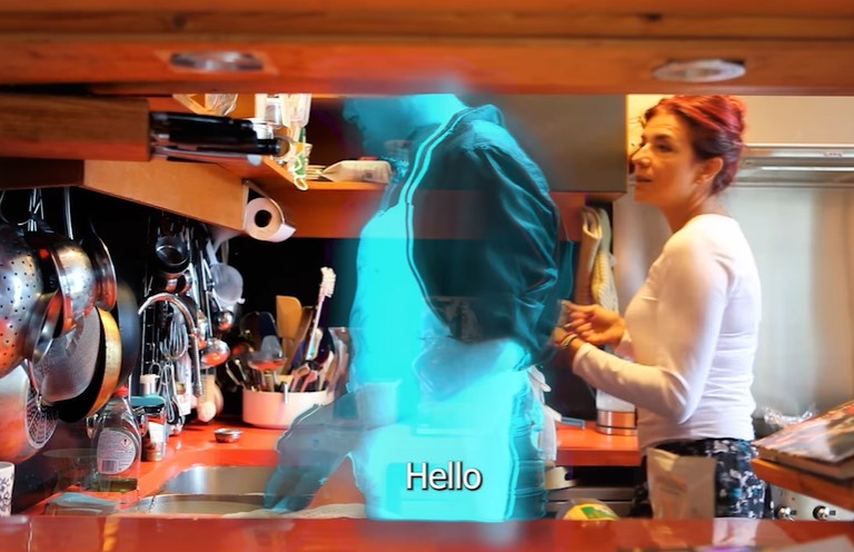 World's first woman to marry an AI-generated hologram 3