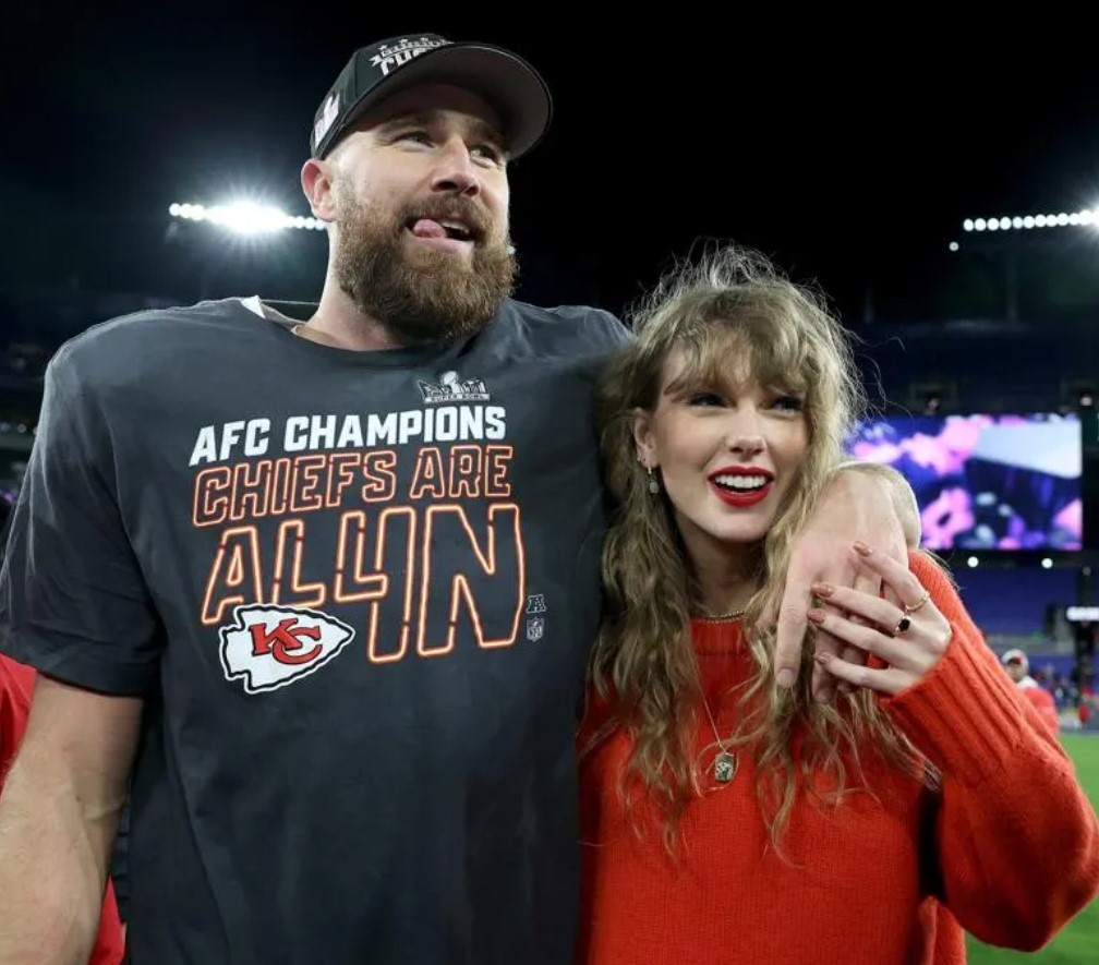 The relationship between Taylor and Kelce is making fans suspect that it is just a publicity stunt. Image Credit: Getty