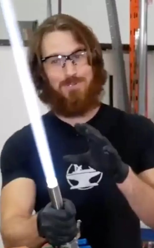 Man left people stunned after showing off 'world's first lightsaber' cutting through metal 2
