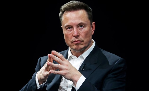 Elon Musk loses the world's richest man title after mocking Meta as Facebook and Instagram go down for everyone worldwide 1