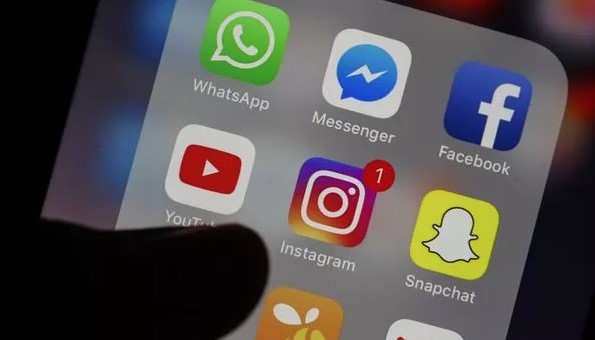 The global outage of Facebook, Instagram, and Messages for two hours left people baffled. Image Credit: Getty