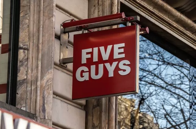 Five Guys restaurant faces backlash after sharing 'out of control' cost of meal for one 5