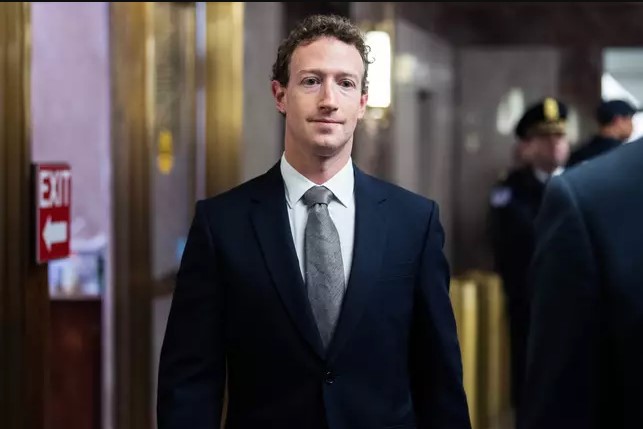 Revealing Mark Zuckerberg’s huge $260M hidden bunker on an isolated island 6