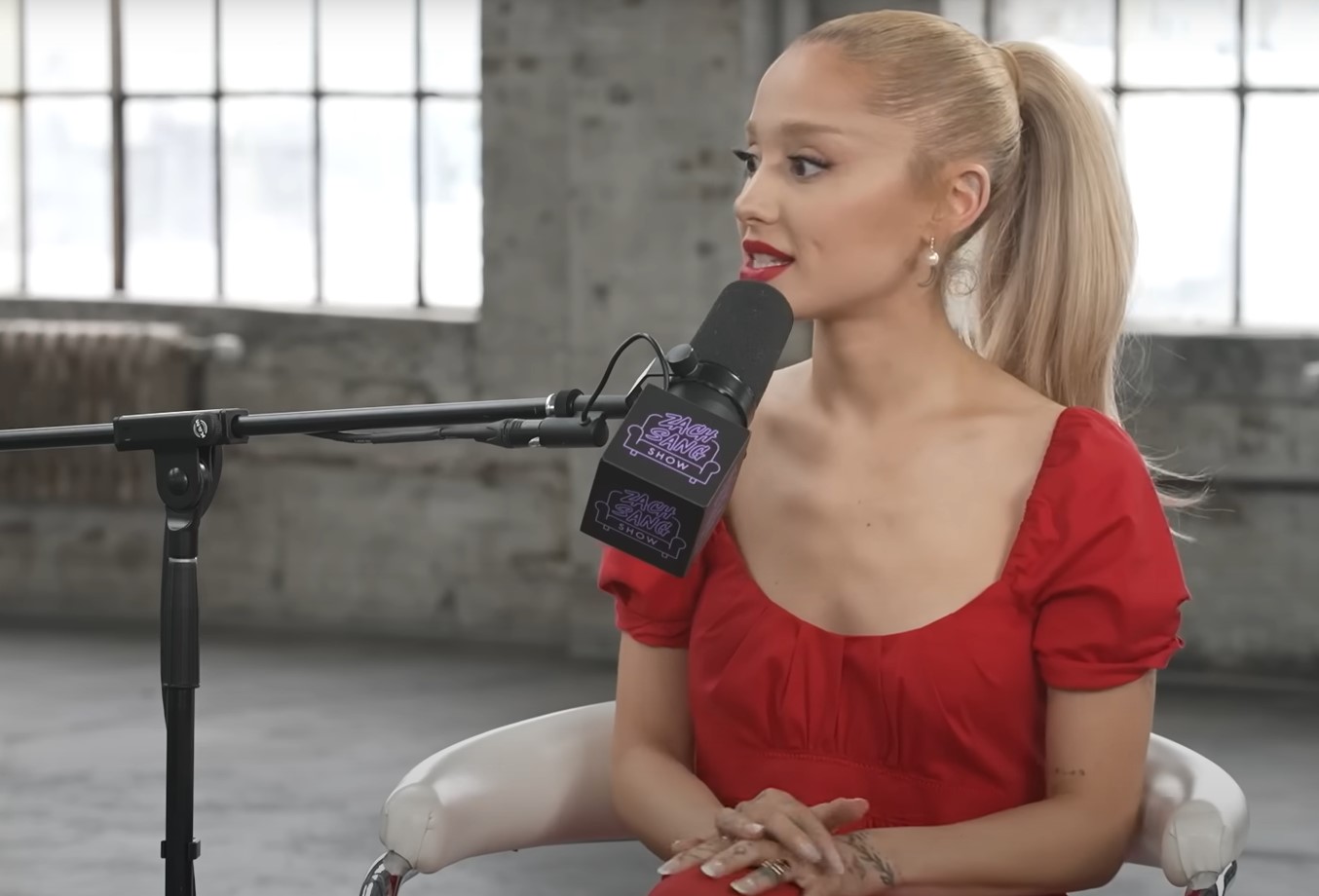 Ariana Grande reveals reason why she has a 'new voice' that baffled people on the Oscars stage 5