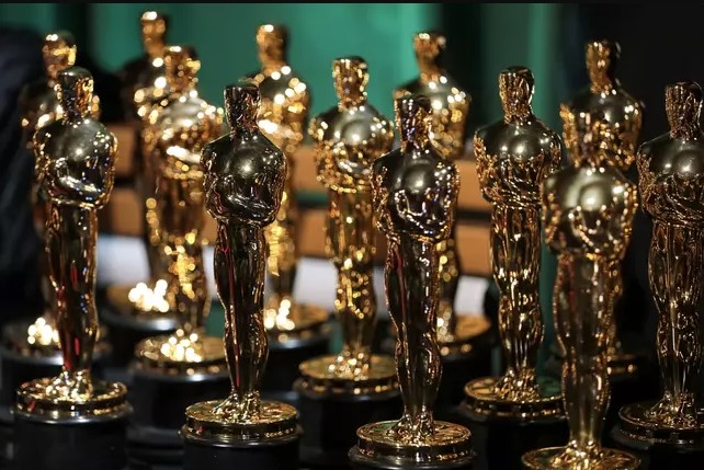 Oscar winners must follow a strict rule after signing an agreement to keep their iconic trophy 3