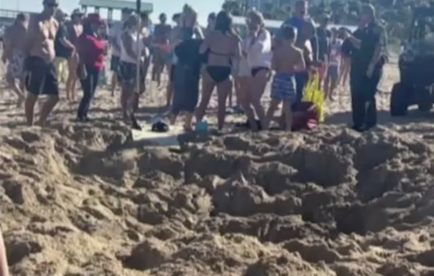 Parents of 7-year-old girl break their silence after the demise of daughter in sand hole collapse on beach 3