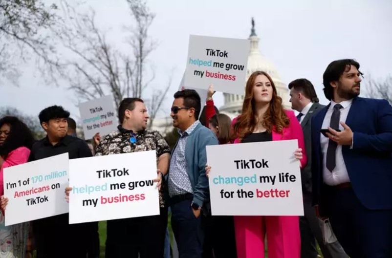 The bill to ban TikTok has been passed by the US House of Representatives 3