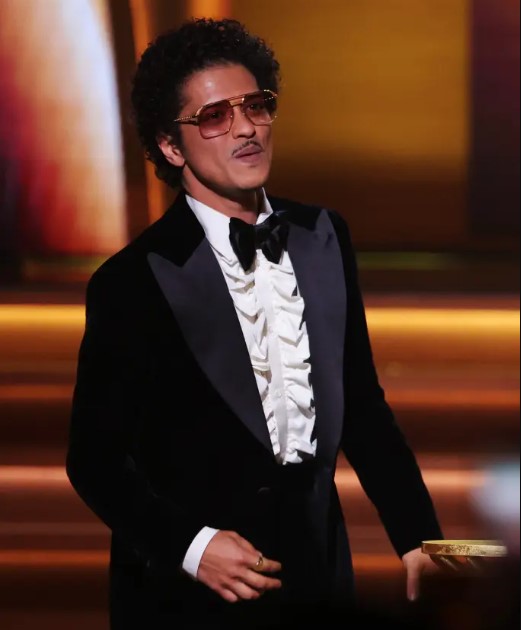 MGM Resorts denies Bruno Mars owes $50 million in gambling debt. Image Credit: Getty