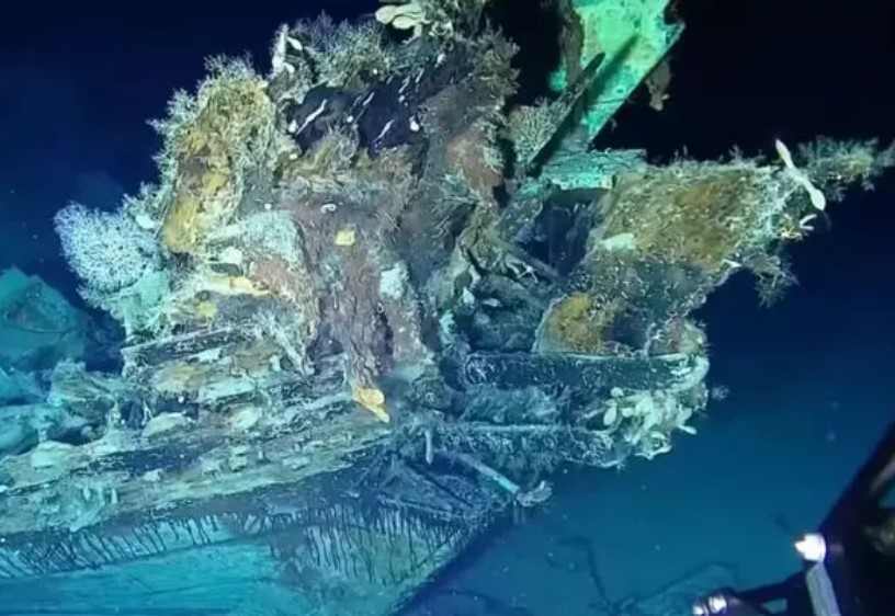 Experts recover $17,000,000,000 shipwreck after lying underwater for 316 years 1