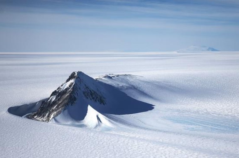 Experts discover bizarre 'pyramid' lurking under the ice in Antarctica, raising numerous wild conspiracy theories 1