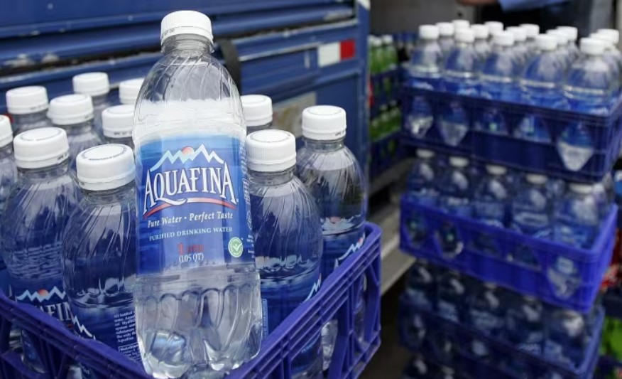 People stunned after learning how bottled water is actually made 3
