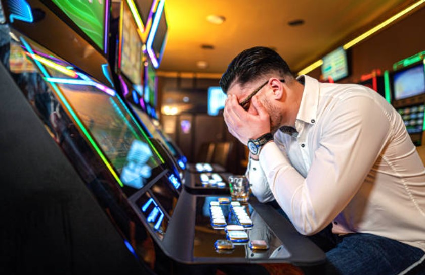 Man left without realizing he'd won $230K on slot machine has finally been found 2
