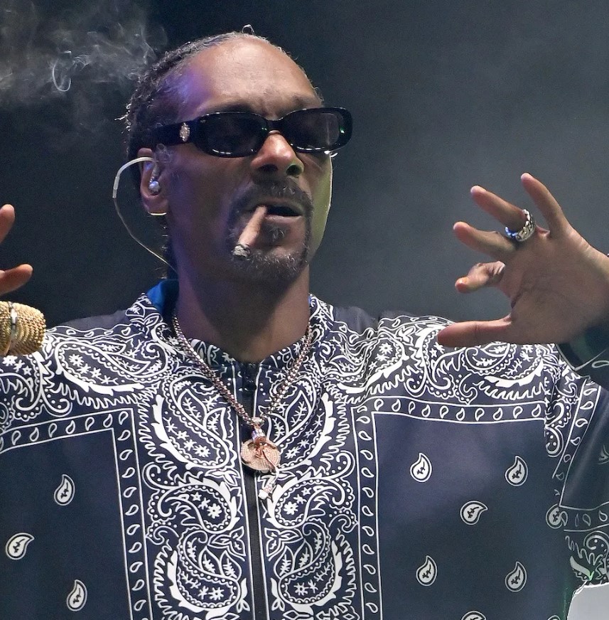 Snoop Dogg reveals there is only one person who can out-smoke him 1
