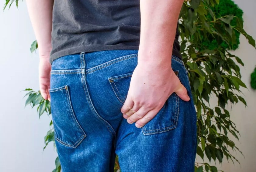People are just realizing why they get 'shooting pain' in their bum 3