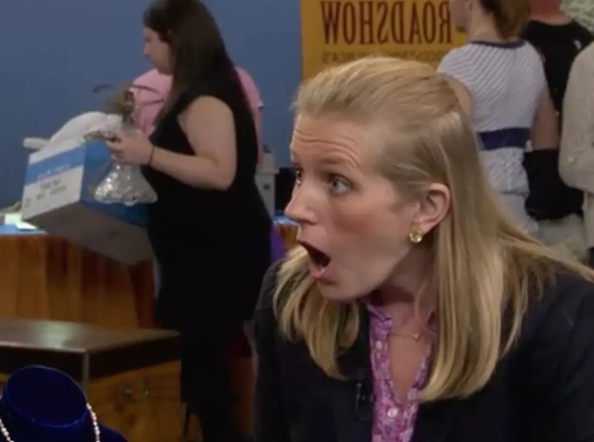 Antiques Roadshow guest stunned after learning true value of her grandmother-in-law's necklace 5