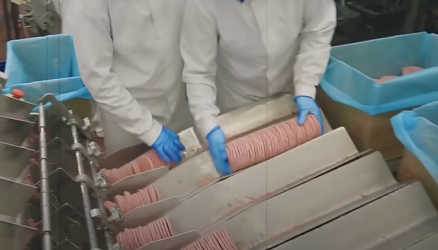 McDonald's customers baffled after learning how burgers are actually made 6