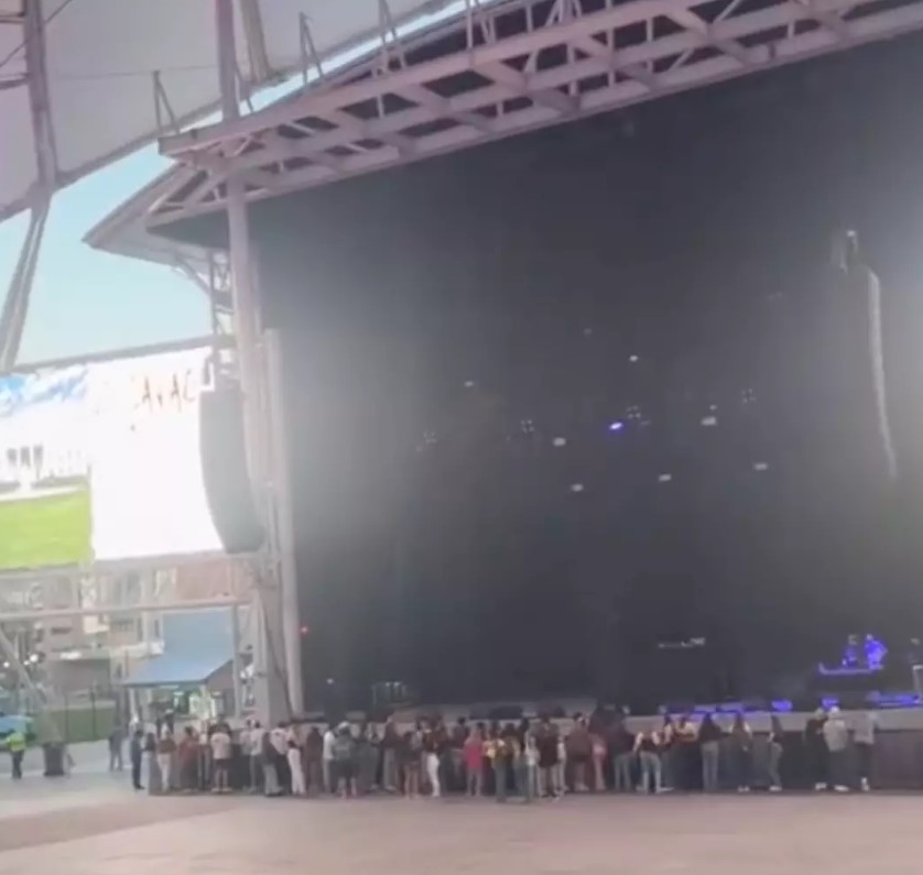 Videos showed Quavo performing to a small crowd at the Hartford Healthcare Amphitheater in Bridgeport, Connecticut. Image Credit: Reddit.