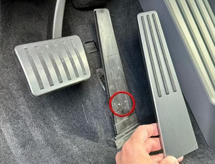The problem is with the accelerator pedal, which can get stuck due to a loose cover, causing safety risks. Image Credit: Reddit