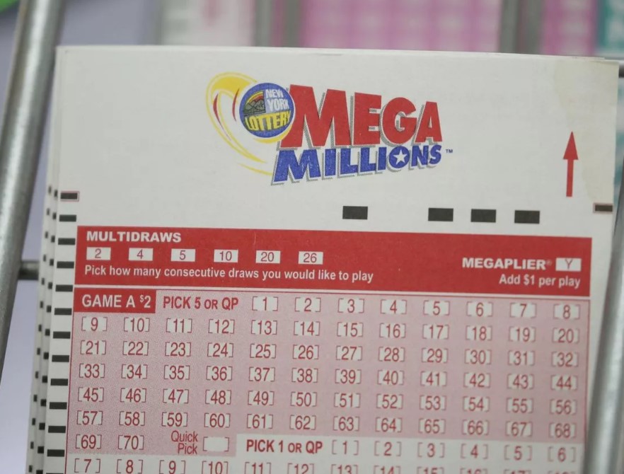 Man wins $5M on lottery scratchcard but loses $2M shortly after due to unexpected reason 4