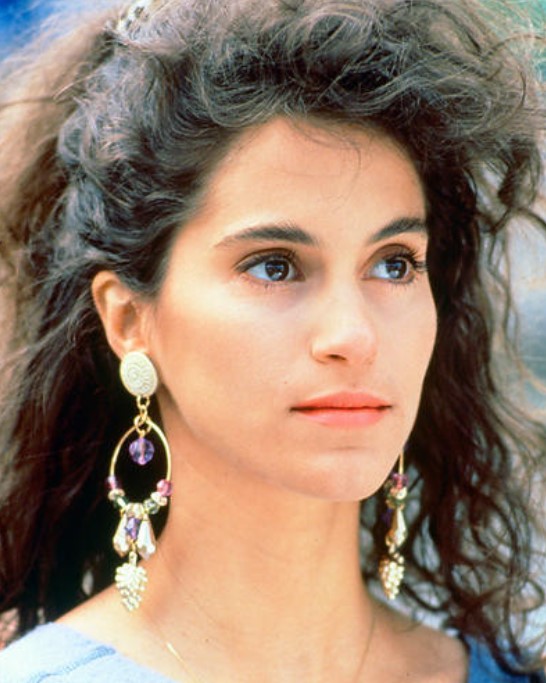 Jami Gertz, the world's richest actress worth $3 billion, is relatively unknown to many people. Image Credit: Getty