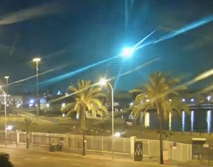 Astonishing event in Spain and Portugal as a bright blue-green fireball lights up the night sky. Image Credit: X