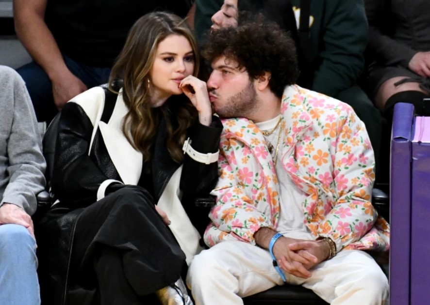 Selena Gomez reveals dating standards for men to date her amid 'high maintenance' accusations 5