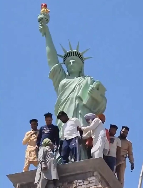 The owner finally revealed the reason why he placed the Statue of Liberty replica on his roof. Image Credit: X