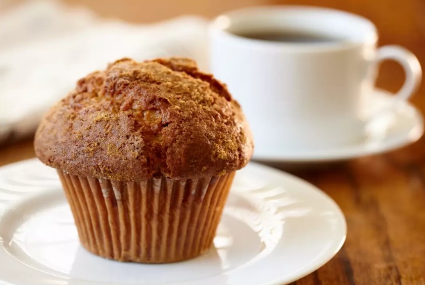 Charging for ingredient additions is understandable, but the customer deemed the fee for heating a muffin unreasonable. Image Credit: Getty
