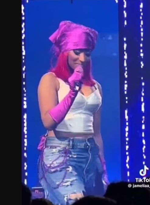 Nicki Minaj pays strange tribute to Princess Diana during concert after stimulant arrest 1
