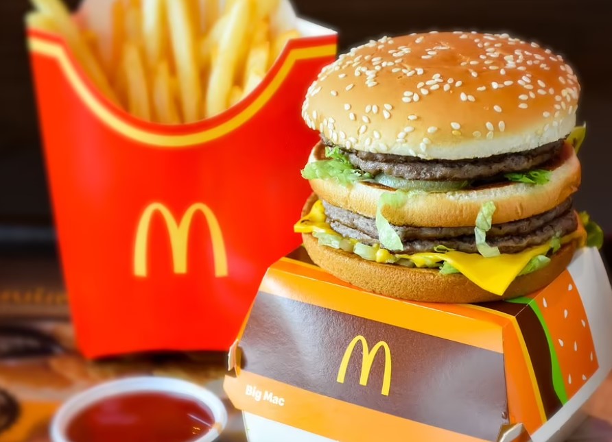 McDonald's writes letter for first time to customers claiming its price rises are reasonable 6