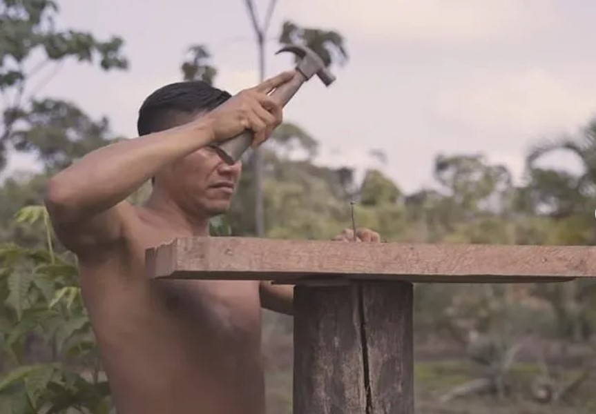 Isolated Amazon tribe addicted to social media after being given internet access by Elon Musk 6