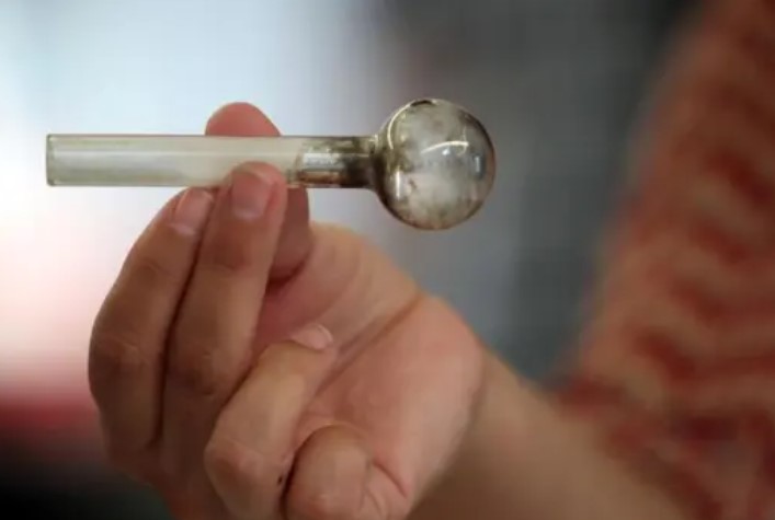 The customer felt lucky to be an adult, recognizing the potential seriousness if a child had found the crack pipe. Image Credit: Getty